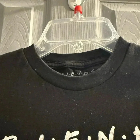 Vintage FRIENDS the Television Series Men's t shirt size Small 34-36 EUC - Picture 4 of 6